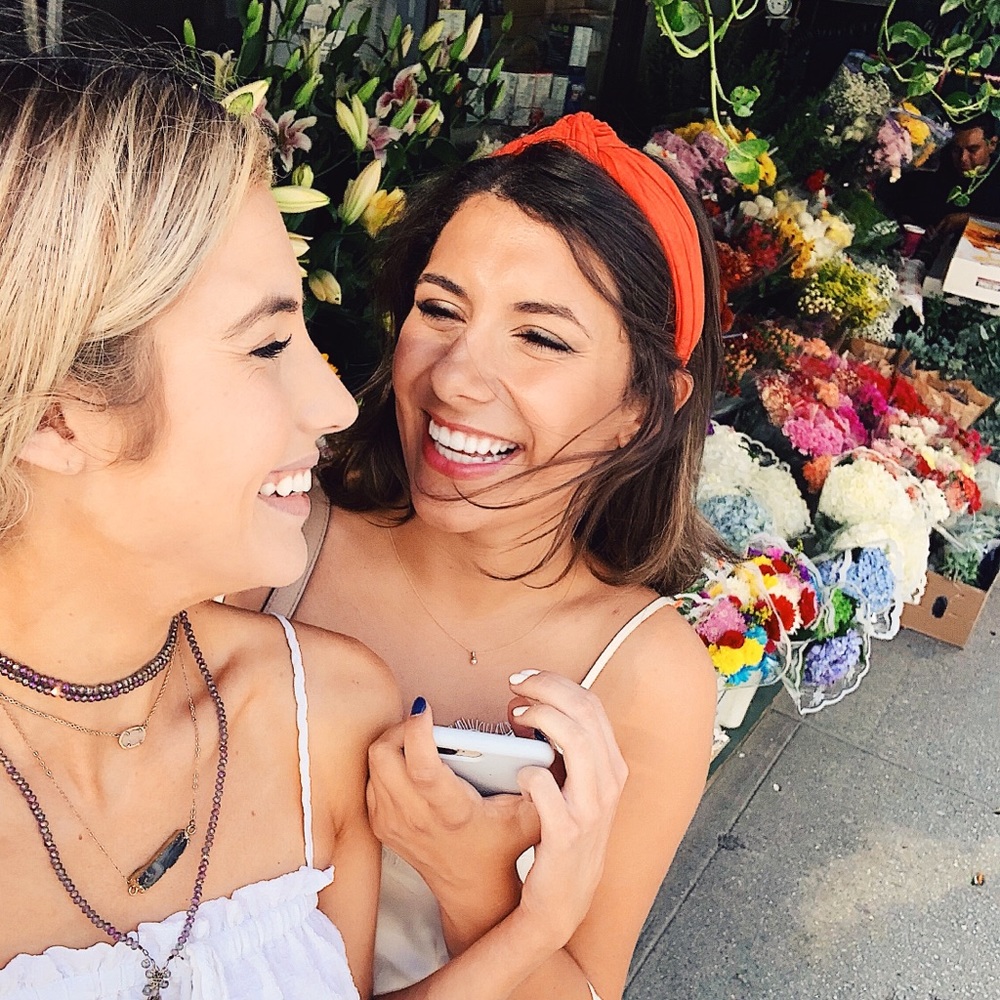 Been a hot sec - but I’m back to share with y’all some gently used cute stuff 💗